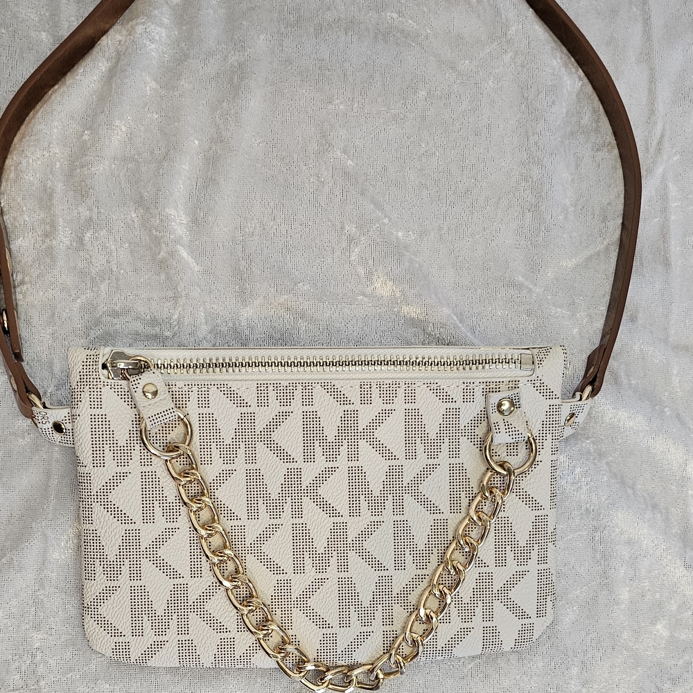*NWOT* Michael Kors Cream and Brown Waist Bag